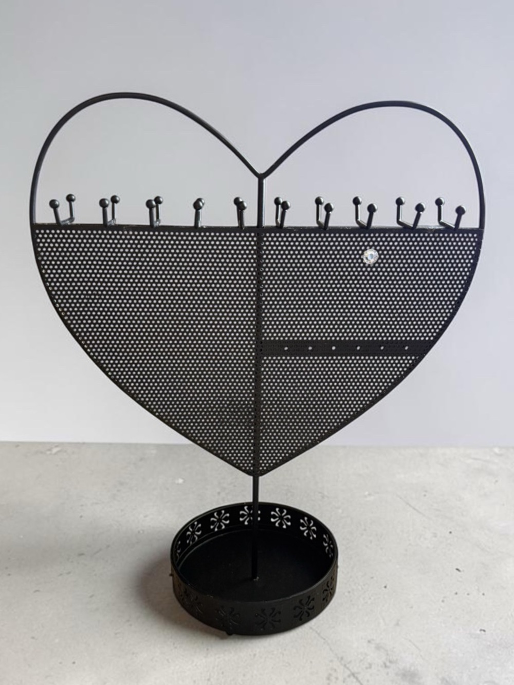 🫶🏻 Heart-Shaped Jewelry Organizer Stand - Black